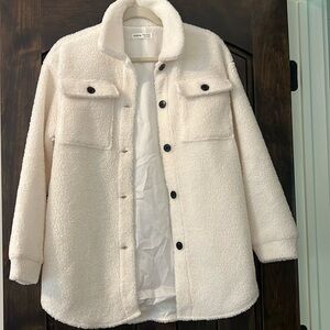 SHEIN Cream Kids Jacket with Black Buttons